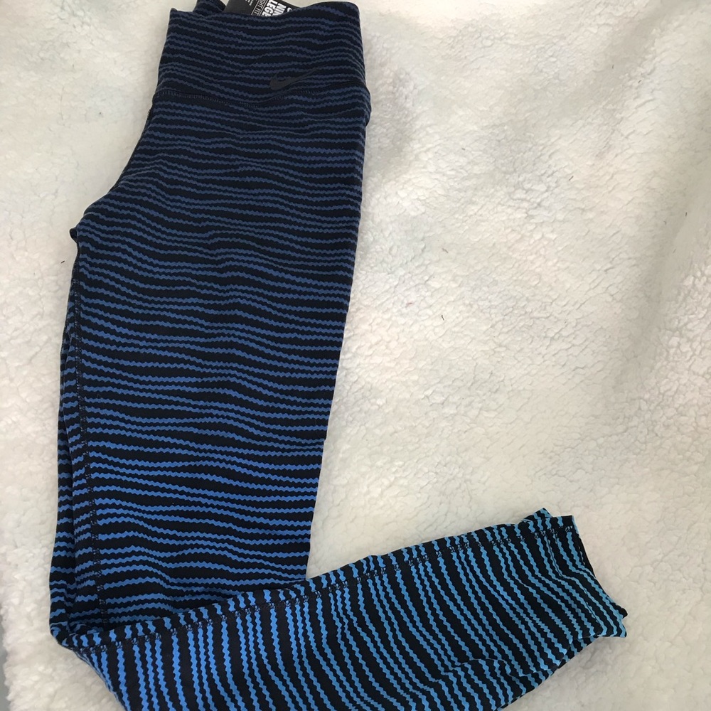 Nike capris